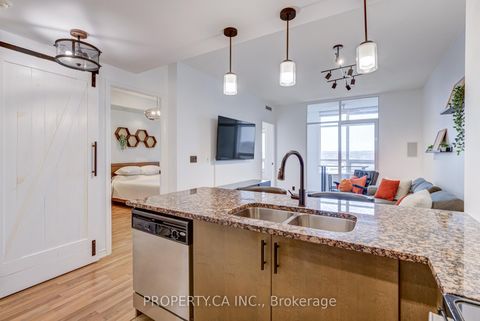 Photo 14 at 1101 - 9235 Jane Street, Maple, Vaughan