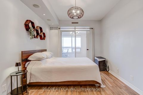 Photo 19 at 1101 - 9235 Jane Street, Maple, Vaughan