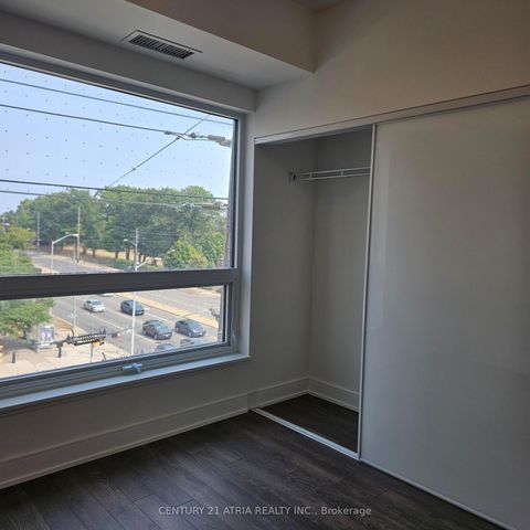 Photo 3 at 725 - 1350 Ellesmere Road, Bendale, Toronto