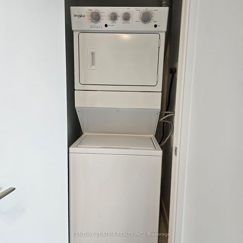 Photo 7 at 725 - 1350 Ellesmere Road, Bendale, Toronto