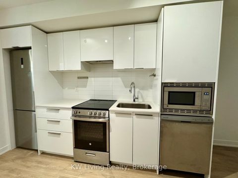 Photo 5 at 2903 - 501 Yonge Street, Yonge Corridor, Toronto