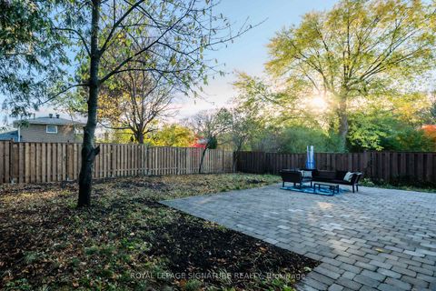 Photo 29 at 15 Prattley Drive, Don Valley Village, Toronto