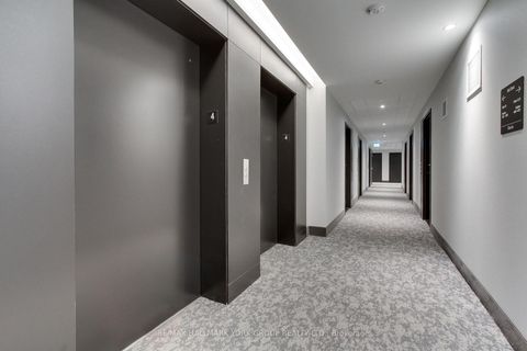 Photo 8 at 419 - 185 Deerfield Road, Central Newmarket, Newmarket