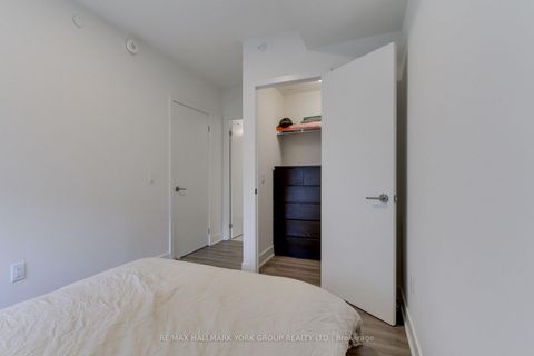 Photo 21 at 419 - 185 Deerfield Road, Central Newmarket, Newmarket