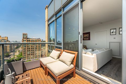 Photo 1 at 1405 - 438 King Street W, Waterfront Communities C1, Toronto