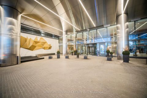 Photo 4 at 2315 - 1 Concord Cityplace Way, Waterfront Communities C1, Toronto