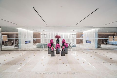 Photo 6 at 2315 - 1 Concord Cityplace Way, Waterfront Communities C1, Toronto