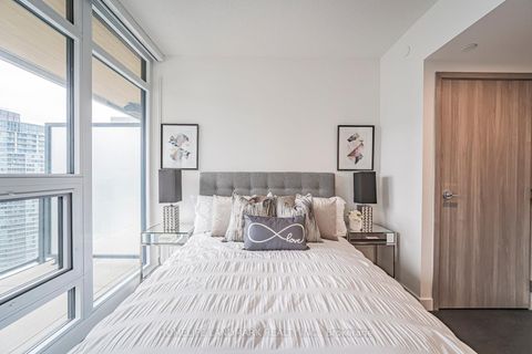 Photo 31 at 2315 - 1 Concord Cityplace Way, Waterfront Communities C1, Toronto