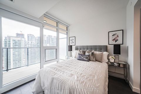 Photo 32 at 2315 - 1 Concord Cityplace Way, Waterfront Communities C1, Toronto