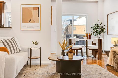 Photo 1 at 61 Romance Drive, Rouge Woods, Richmond Hill