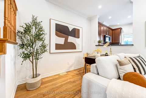 Photo 11 at 61 Romance Drive, Rouge Woods, Richmond Hill