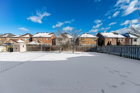 Photo 42 at 61 Romance Drive, Rouge Woods, Richmond Hill