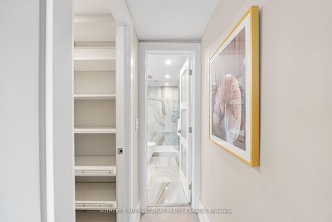 Photo 21 at 301 - 235 St Clair Avenue W, Casa Loma, Toronto