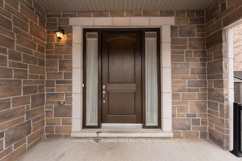 Photo 5 at 95 Strawbridge Farm Drive, Aurora Grove, Aurora