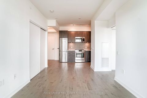 Photo 9 at 1208 - 30 Ordnance Street, Niagara, Toronto