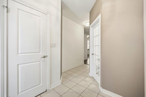 Photo 3 at 146 Beaconsfield Drive, Kleinburg, Vaughan