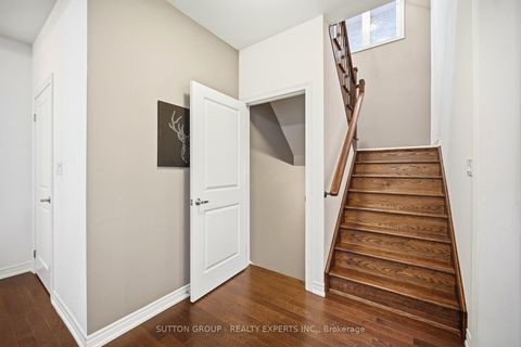 Photo 16 at 146 Beaconsfield Drive, Kleinburg, Vaughan