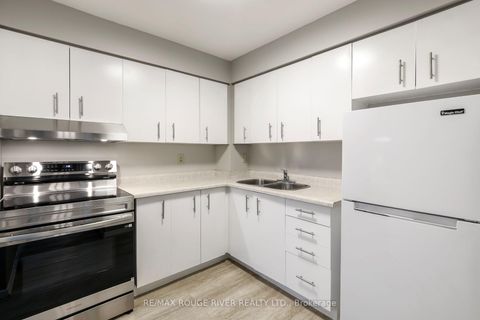 Photo 3 at 405 - 15 Sewells Road, Malvern, Toronto
