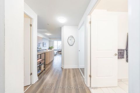 Photo 4 at 901 - 3655 Kingston Road, Scarborough Village, Toronto