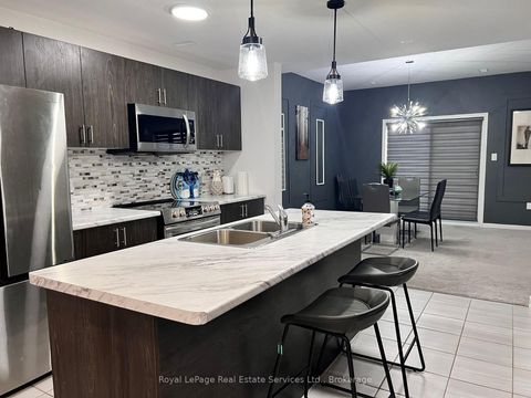 Photo 10 at 74 Alaskan Heights, Rural Barrie Southwest, Barrie