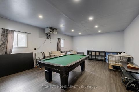 Photo 7 at 46 Glenshephard Drive, Kennedy Park, Toronto