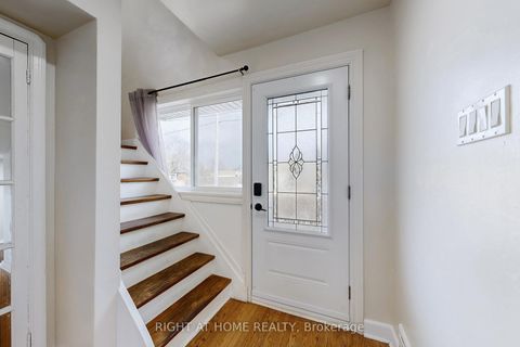 Photo 9 at 46 Glenshephard Drive, Kennedy Park, Toronto