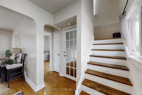 Photo 20 at 46 Glenshephard Drive, Kennedy Park, Toronto