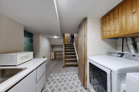 Photo 29 at 46 Glenshephard Drive, Kennedy Park, Toronto