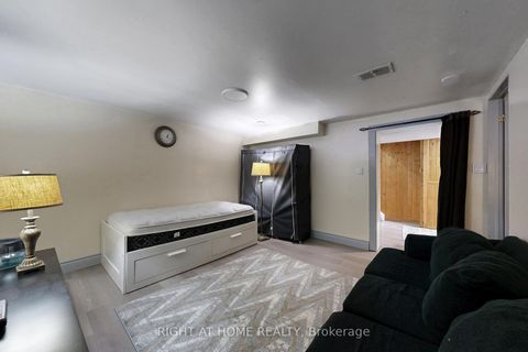 Photo 32 at 46 Glenshephard Drive, Kennedy Park, Toronto