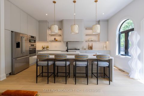 Photo 2 at 21 Murrie Street, Mimico, Toronto