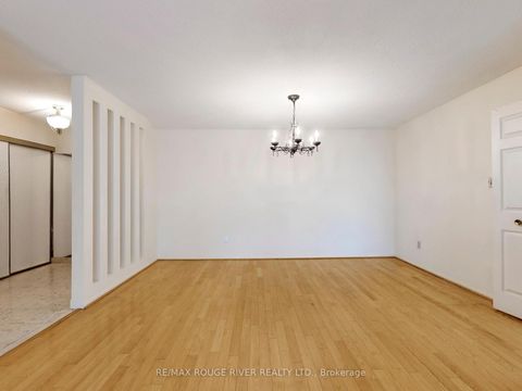 Photo 9 at 1007 - 2350 Bridletowne Circle, L'Amoreaux, Toronto