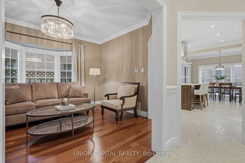 Photo 5 at 110 Regent Street, Mill Pond, Richmond Hill