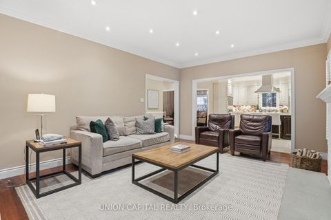 Photo 8 at 110 Regent Street, Mill Pond, Richmond Hill