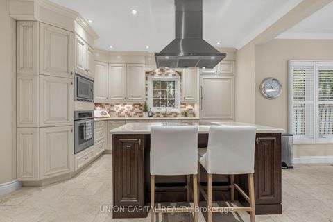 Photo 12 at 110 Regent Street, Mill Pond, Richmond Hill