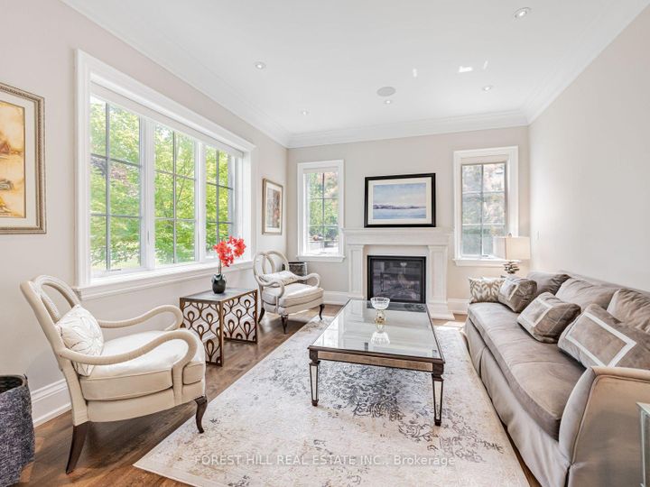 Photo 4 at 302 Pinehurst Drive W, FD Ford, Oakville