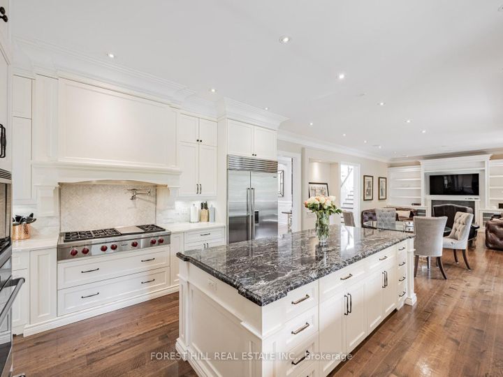 Photo 11 at 302 Pinehurst Drive W, FD Ford, Oakville