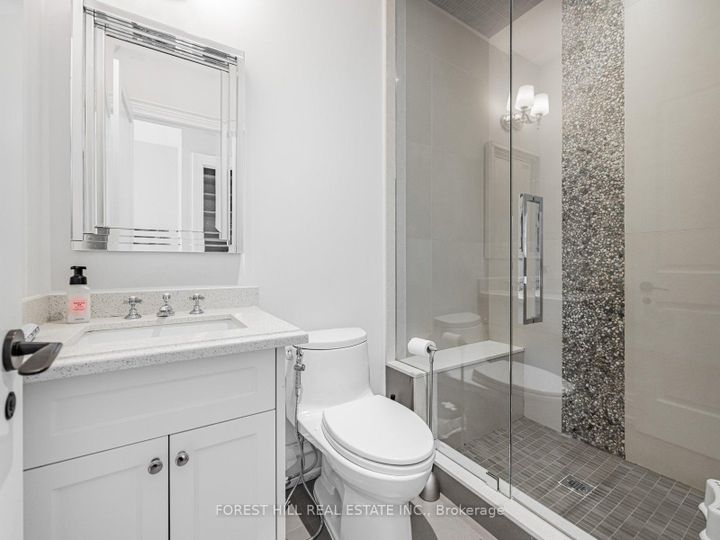 Photo 27 at 302 Pinehurst Drive W, FD Ford, Oakville