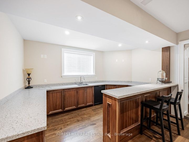 Photo 33 at 302 Pinehurst Drive W, FD Ford, Oakville