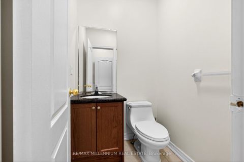 Photo 12 at 75 Twin Hill Crescent, Vellore Village, Vaughan