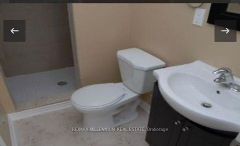 Photo 36 at 75 Twin Hill Crescent, Vellore Village, Vaughan