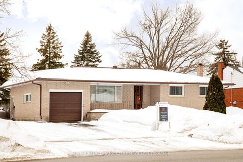 Photo 11 at 19 Steel Street, Codrington, Barrie