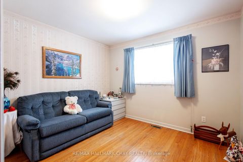 Photo 22 at 19 Steel Street, Codrington, Barrie