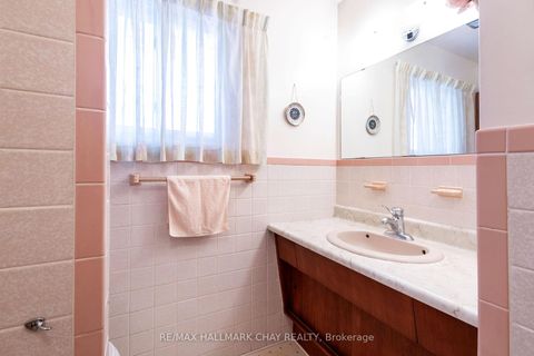 Photo 24 at 19 Steel Street, Codrington, Barrie