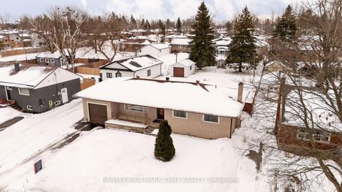 Photo 40 at 19 Steel Street, Codrington, Barrie