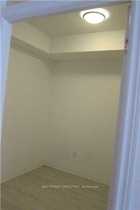 Photo 17 at 1706 - 62 Forest Manor Road, Henry Farm, Toronto