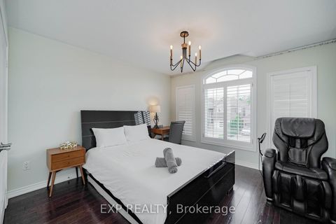 Photo 31 at 116 Colesbrook Road, Westbrook, Richmond Hill