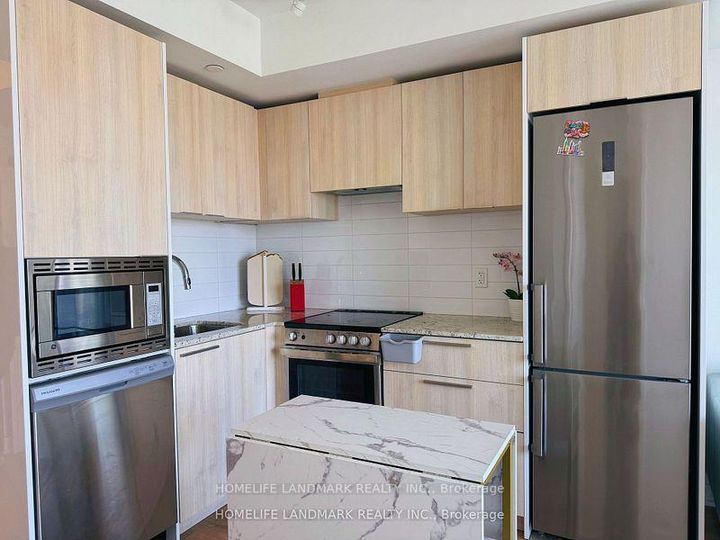 Photo 3 at 2208 - 501 Yonge Street, Yonge Corridor, Toronto