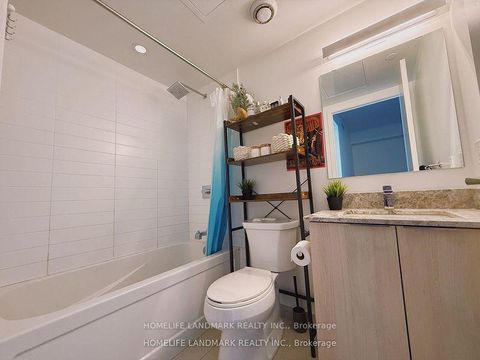 Photo 13 at 2208 - 501 Yonge Street, Yonge Corridor, Toronto