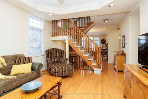 Photo 8 at 983 Lake Drive E, Sutton & Jackson's Point, Georgina