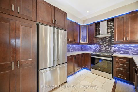 Photo 8 at 56 Stark Crescent, Vellore Village, Vaughan